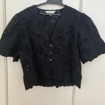 MOUSSY 블랙 반팔 상의 사이즈 2