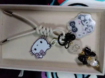 자라자라 키링 고양이