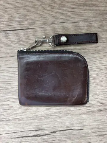 다크 브라운 가죽 코인 케이스