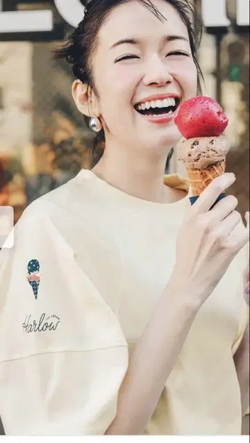 Harlow 아이스크림 자수 티셔츠 핑크