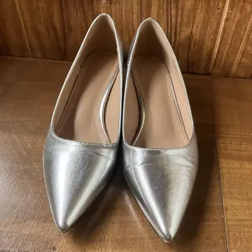실버 스틸레토 펌프스 힐 약 5cm