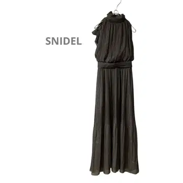 새상품급 SNIDEL 스나이델 쉬폰 플리츠 플레어 원피스 사이즈 O