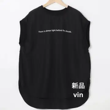 vin 라이트 터치 밑단 테일 로고 티셔츠