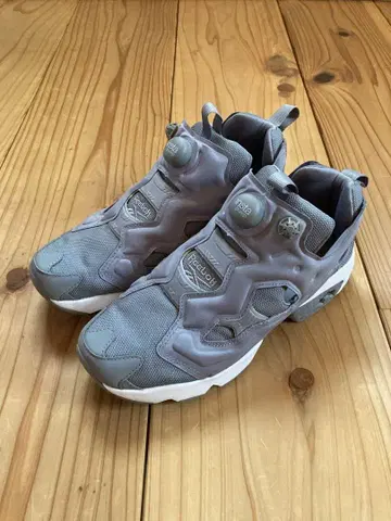 리복 Reebok 인스타 펌프 퓨리 그레이 26.5cm