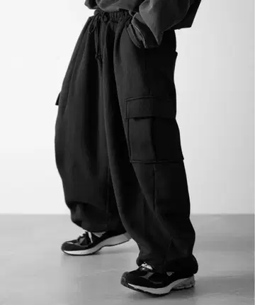 RUUBON 속기모 맨투맨 카고 팬츠 미사용 새상품