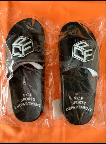 P.C.F APPAREL DEPARTMENT 샌들 M