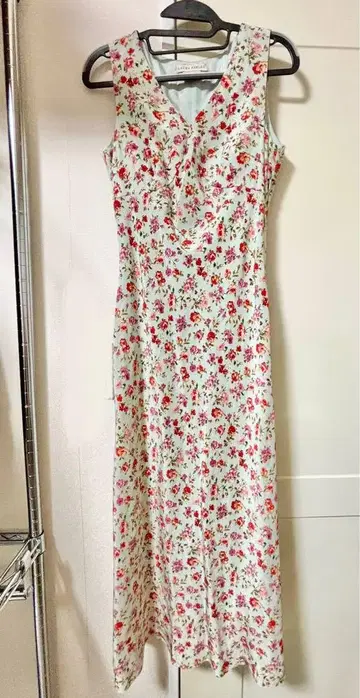 LAURA ASHLEY 로라 애슐리 꽃무늬 롱 원피스 실크