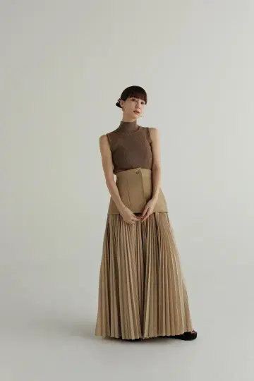 로렌 아코디언 플리츠 스커트 베이지 M