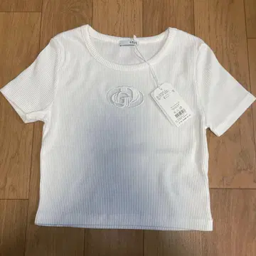 제이다 GD 컷 아웃 하프 슬리브 골지 탑 화이트