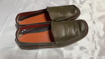 올리브 그린 로퍼 25.5cm