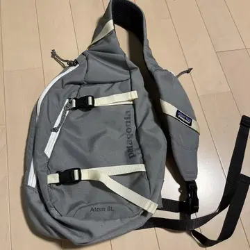 Patagonia Atom 8 L 그레이