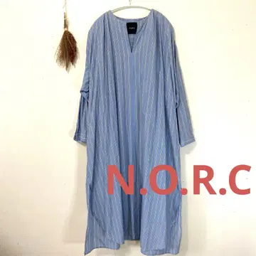 새상품급 N.O.R.C 코튼 린넨 블루 스트라이프 패턴 원피스 린넨