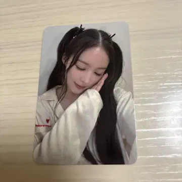 MEOVV 미아오 hellolive 트레이딩 카드 나린