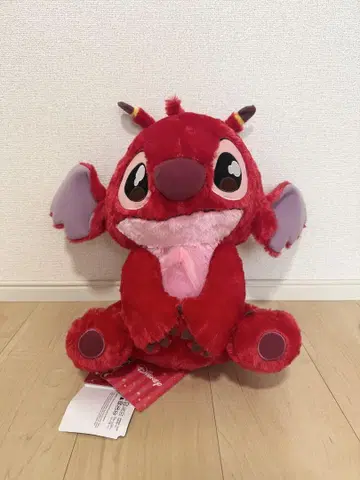 스티치 봉제 인형 빨간색  릴로이