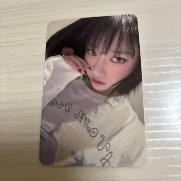 MEOVV 미아오 hellolive 트레이딩 카드 스윈
