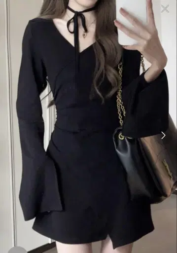 Nila 긴팔 원피스 블랙