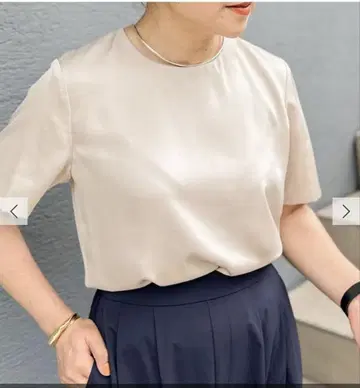 2025 새상품 오토나 새틴 반팔 T 블라우스 노리즈
