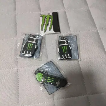 Monster Energy 키링 4개 세트