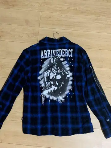 glamb x JOJO ARRIVEDERCI 긴팔 셔츠