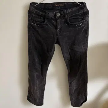 블랙 스터드 스키니 팬츠