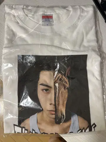 후루카와입니다. 후루카와 화이트 티셔츠 M 사이즈