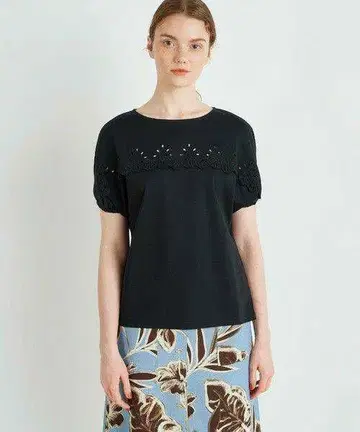 Ballsey 컷워크 레이스 저지 퍼프 슬리브 풀오버