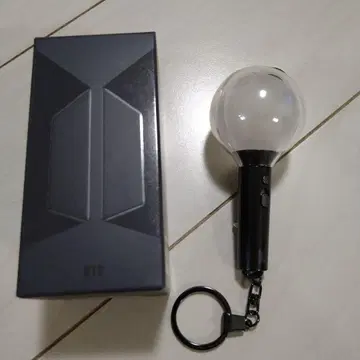미사용 새상품 BTS 공식 라이트 스틱 키링 SE