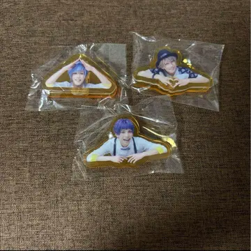 하치코 삼각형 미요시 카즈나리 히토스기 쿠몬 아크릴 클립