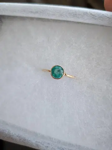 에메랄드 K10