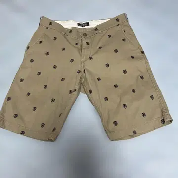 BEAMS 자수 패턴 베이지 숏 팬츠 M