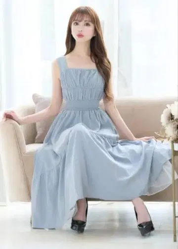 에밀리아 위즈 넉넉한 개더 롱 원피스. 짙은 블루 S 사이즈