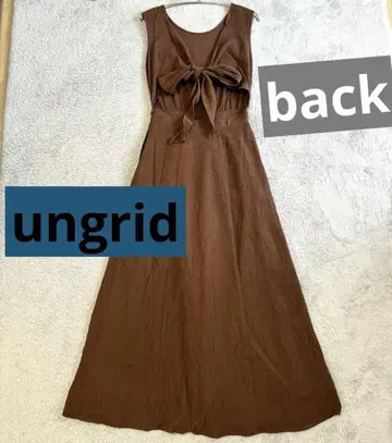Ungrid 언그리드 백 디자인 민소매 원피스 브라운