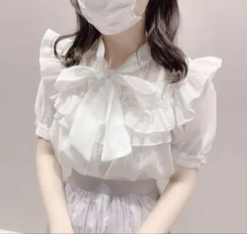 evelyn 개더 리본 블라우스 화이트 화이트 반팔