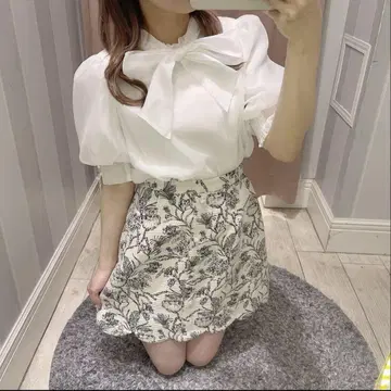evelyn 반팔 쉬폰 리본 BS 블라우스 화이트 화이트 반팔