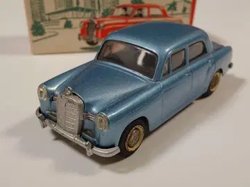 TEKNO NO.723 메르세데스-벤츠 190