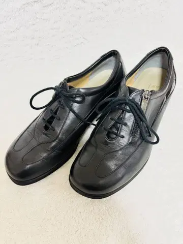 기쿠치 신발 롱셀러 665-20 여성용 23.5cm(블랙 쉽)