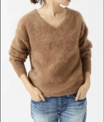 라토타리티 헤어리 V넥 풀오버