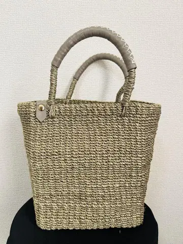 가죽 핸들 아파카 백 (그레이)