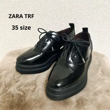 컨디션 최상 ZARA TRF 통굽 레이스업 로퍼 신발 35