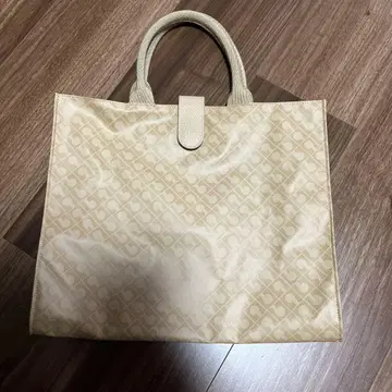 게라르디니 토트백 베이지 브랜드 가방 포함