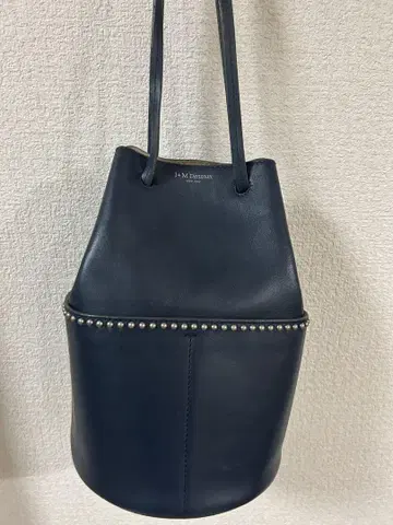 J&M DAVIDSON 미니 데이지 스터드 백 네이비