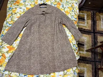계절 할인! 폴보네즈 울 100% A 라인 코트