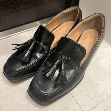 유나이티드 애로우즈 펌프스 로퍼