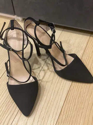 JILLSTUART 질스튜어트 스트랩 펌프스 블랙 23.5cm