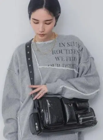 JEANASIS 6 포켓 원 숄더 백
