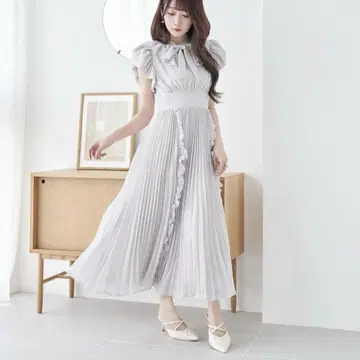 로제뮤즈 Rosemuse 쉬폰 플리츠 드레스
