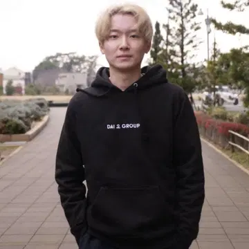 다이가루푸 자수 로고 후드티 2개 BL/WH