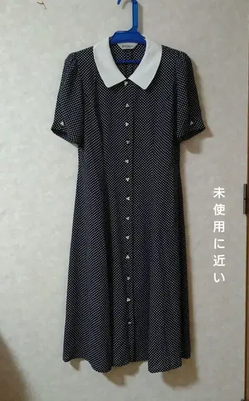 도쿄 스타일 네이비 컬러 도트 원피스