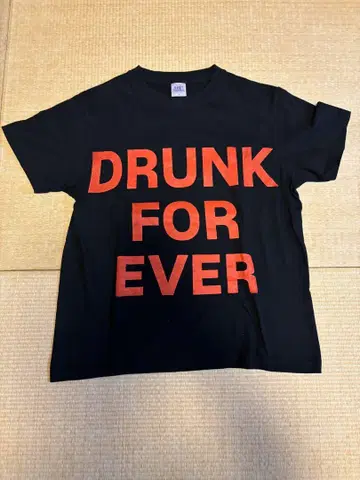 DRUNK FOR EVER 스케이터 y2k