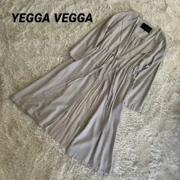 YECCA VECCA 트렌치코트 이소재 플리츠